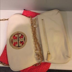 Tory Burch Bags - Tory Burch Amanda Crossbody Tory Burch Bags - Tory Burch Amanda Crossbody